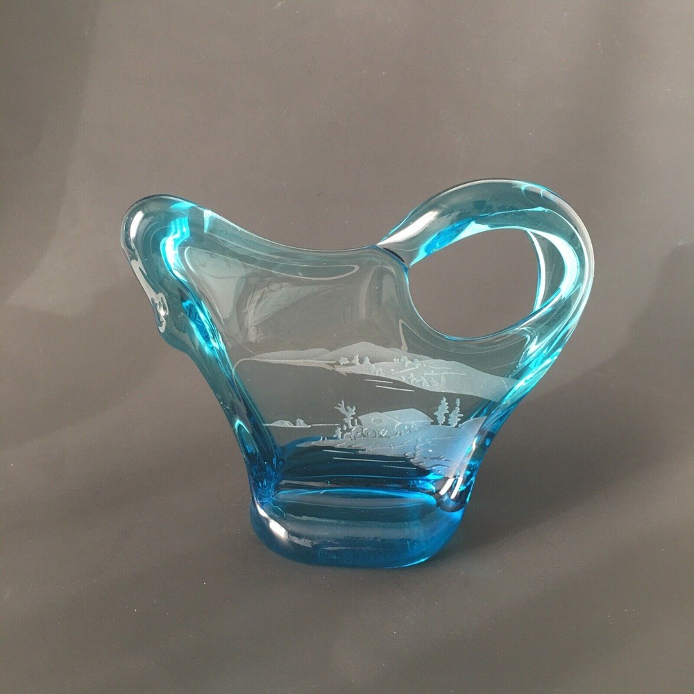 Blue Art Glass Etched Outdoor Scenery Stunning Unknown Artist - Picture 3 of 16